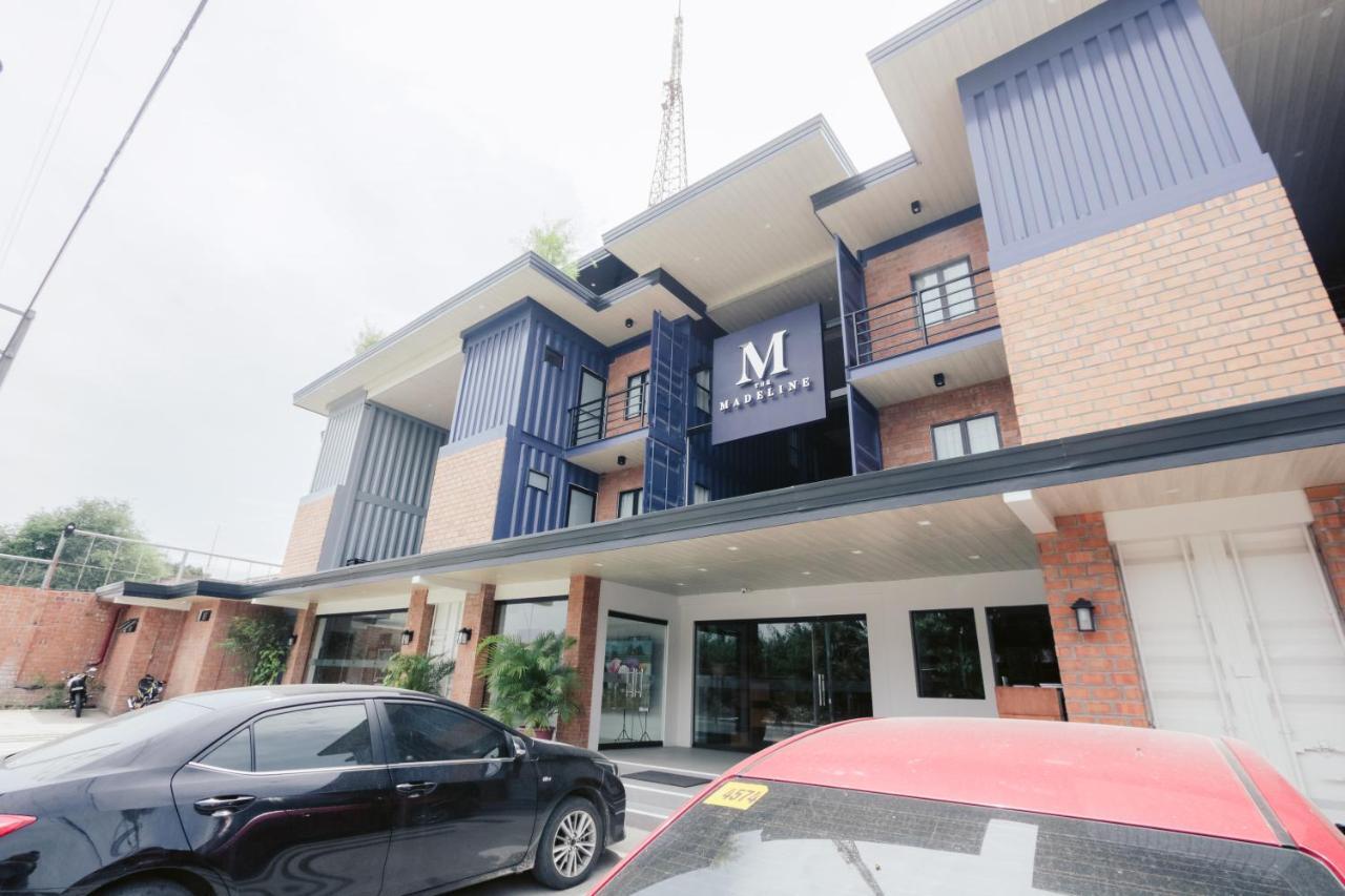 The Madeline Boutique Hotel & Suites Davao Stadt Exterior foto